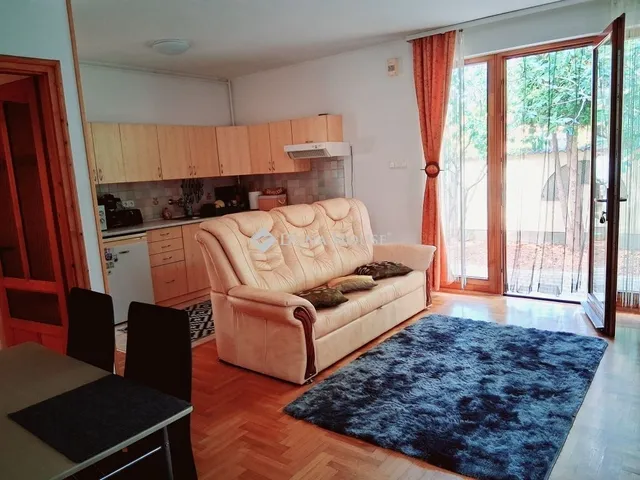 Eladó ház Siófok, Ezüstpart 120 nm