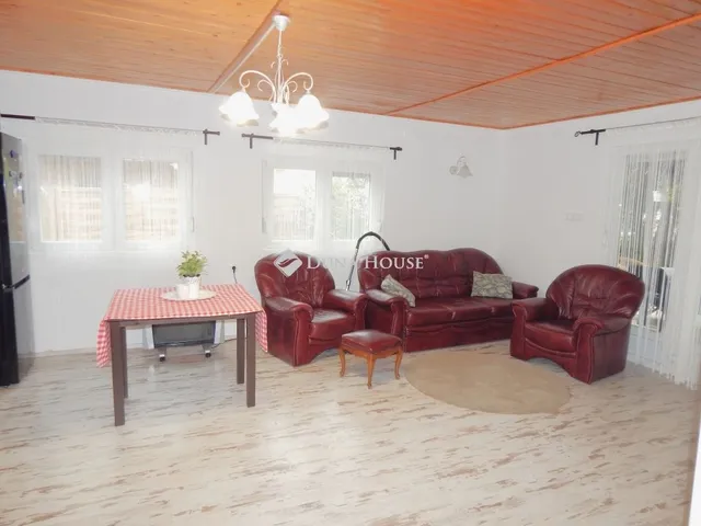 Eladó üdülő és hétvégi ház Siófok 70 nm