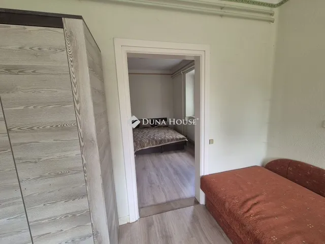 Eladó ház Enying 100 nm