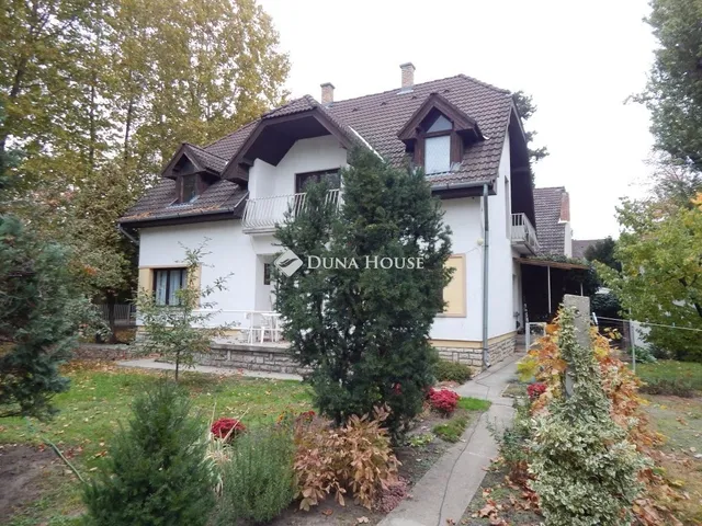 Eladó ház Siófok, Ezüstpart 91 nm