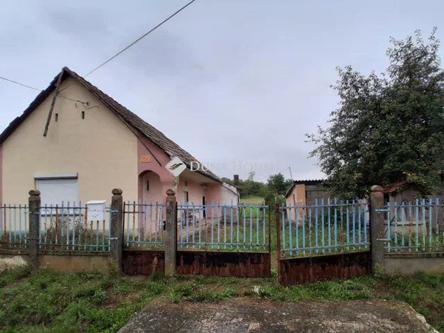 Eladó ház Magyarkeszi 58 nm