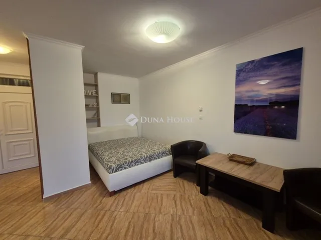 Eladó lakás Siófok 36 nm