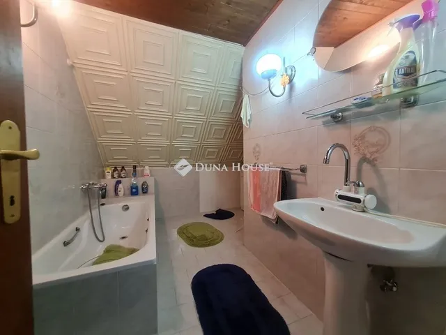 Eladó ház Balatonszabadi 150 nm