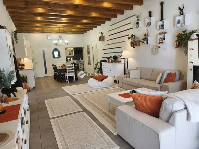 Eladó ház Siófok 190 nm