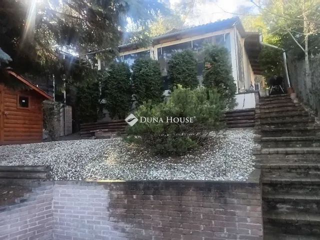 Eladó üdülő és hétvégi ház Balatonakarattya 45 nm