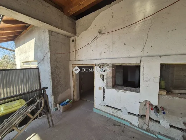 Eladó ház Enying 130 nm