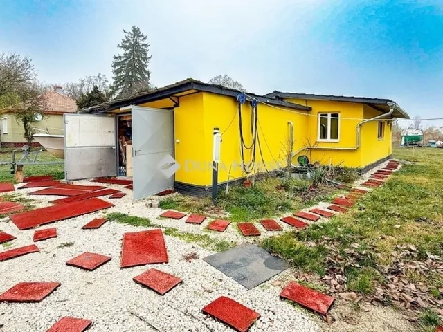 Eladó üdülő és hétvégi ház Siófok 88 nm