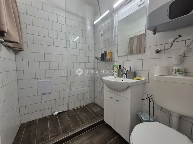 Eladó üdülő és hétvégi ház Zamárdi 34 nm