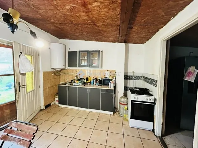 Eladó ház Iregszemcse 74 nm