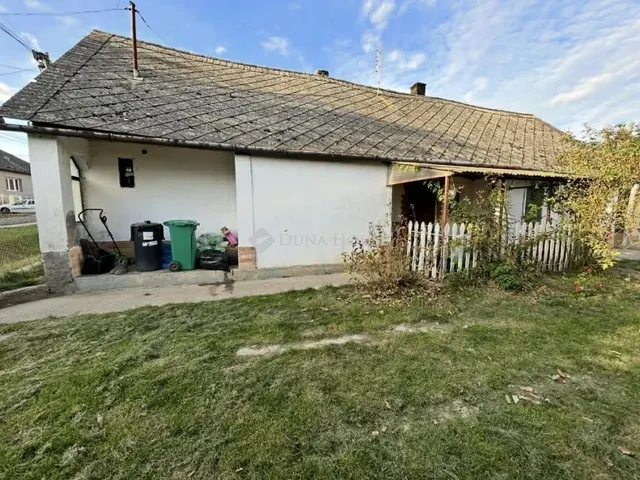 Eladó ház Iregszemcse 74 nm