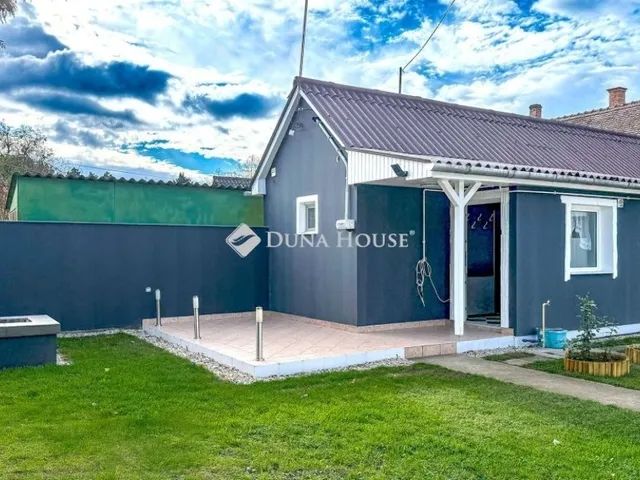 Eladó ház Siófok 66 nm