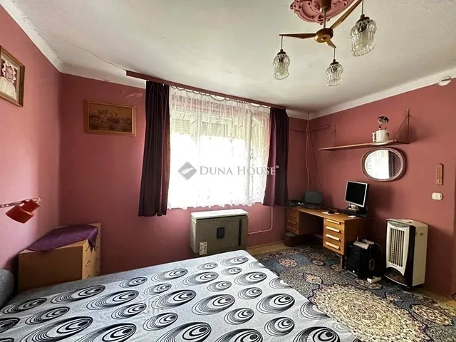 Eladó ház Hódmezővásárhely 173 nm