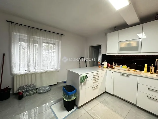 Eladó ház Ádánd 140 nm