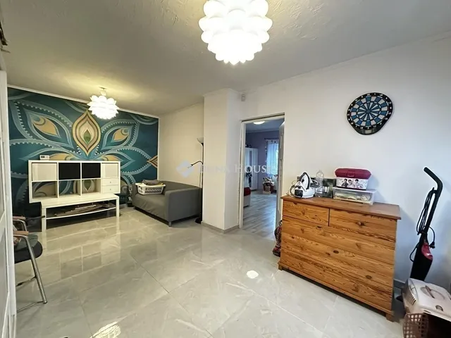 Eladó ház Ádánd 140 nm