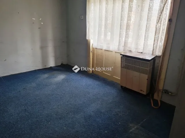 Eladó ház Lajoskomárom 67 nm