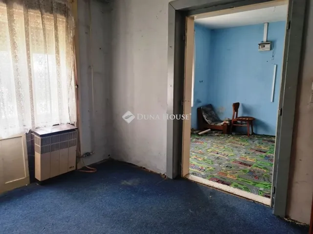 Eladó ház Lajoskomárom 67 nm