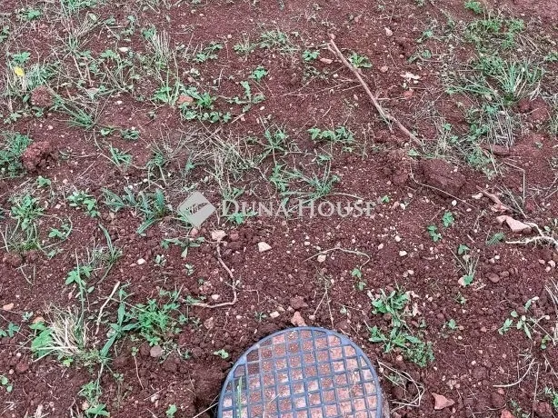 Eladó telek Balatonalmádi 751 nm