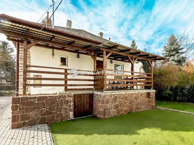 Eladó ház Siófok 215 nm