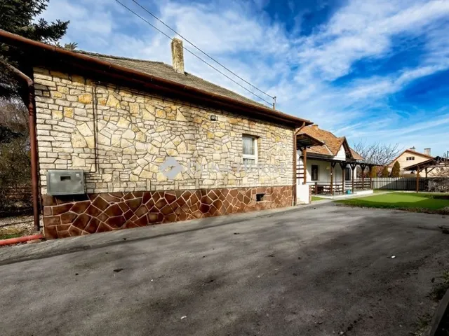 Eladó ház Siófok 215 nm