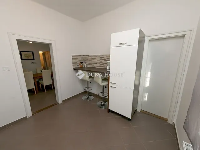 Eladó ház Siófok 215 nm