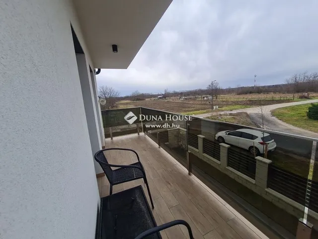 Eladó ház Siófok 211 nm