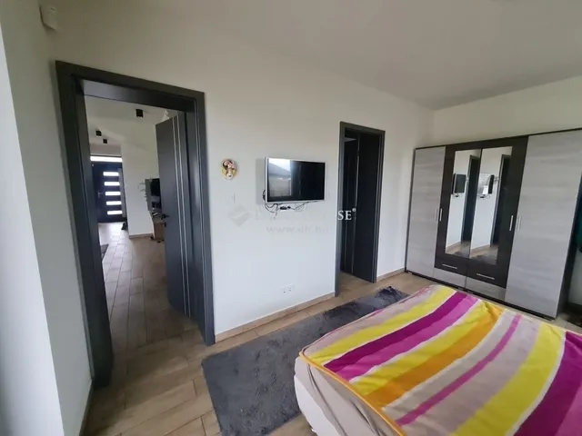 Eladó ház Siófok 211 nm