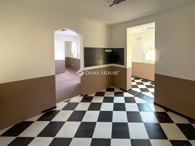 Eladó üdülő és hétvégi ház Siófok 66 nm