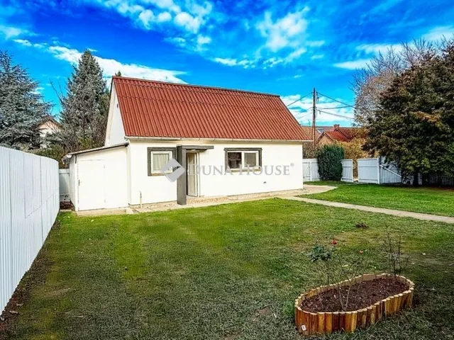 Eladó üdülő és hétvégi ház Siófok 66 nm