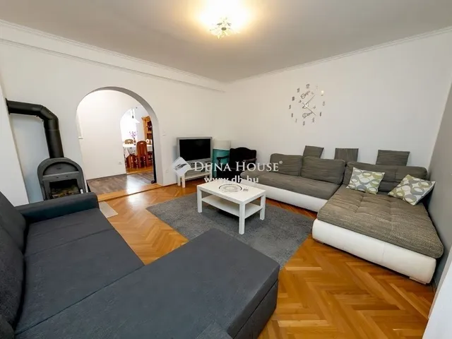 Eladó ház Balatonszemes 136 nm