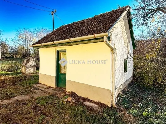 Eladó ház Lajoskomárom 67 nm