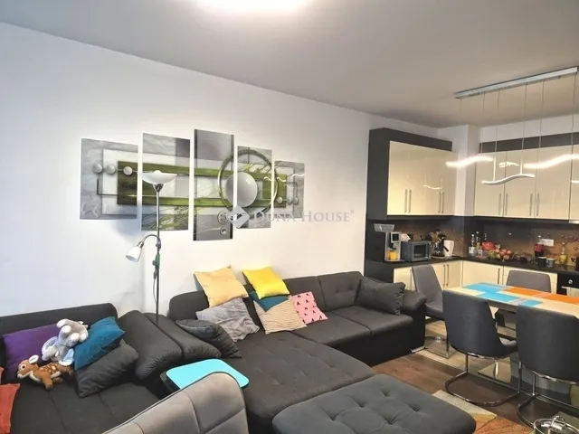 Eladó lakás Siófok 81 nm