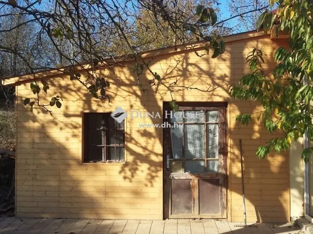 Eladó ház Bedegkér 78 nm