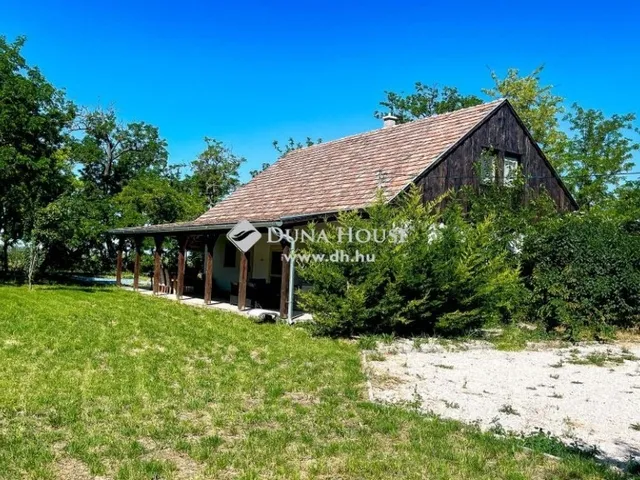 Eladó ház Ádánd 135 nm