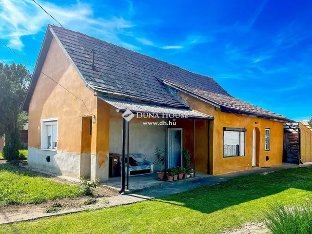 Eladó ház Ságvár 82 nm