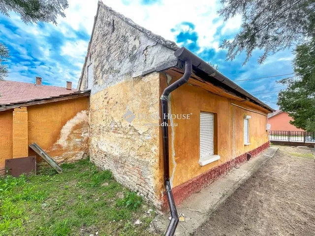 Eladó ház Ságvár 82 nm