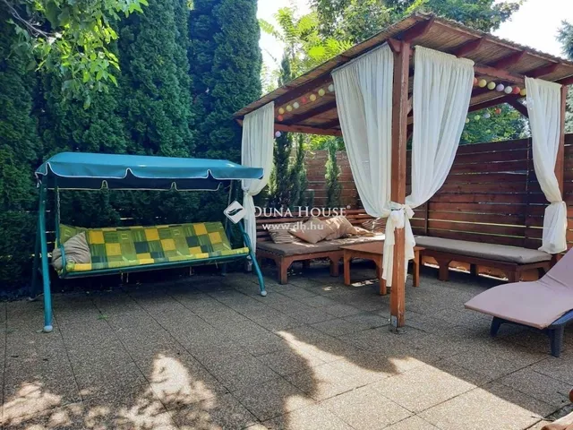 Eladó ház Siófok 202 nm