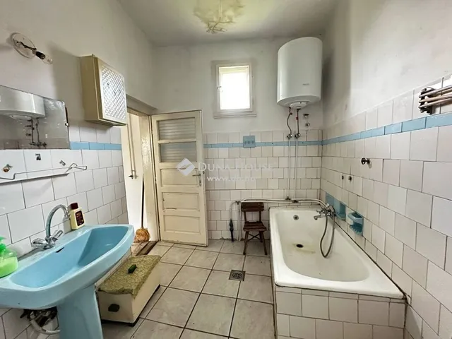 Eladó ház Cece 95 nm