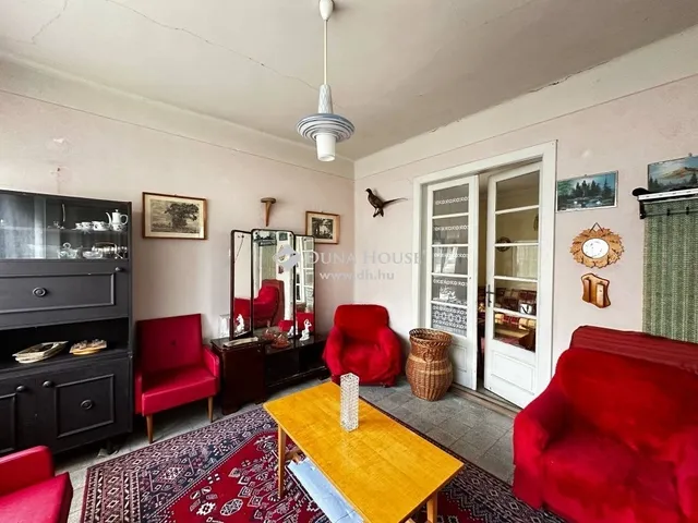 Eladó ház Cece 95 nm