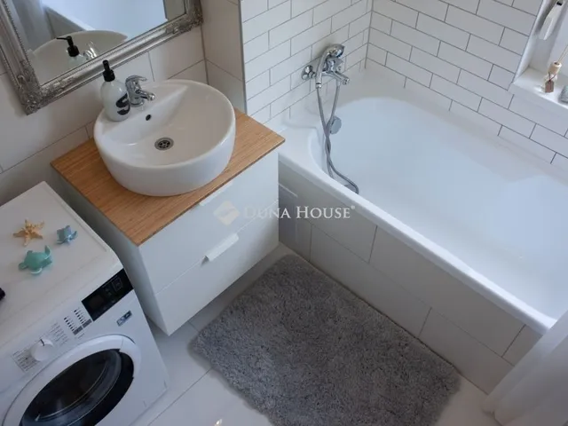 Eladó lakás Siófok 61 nm