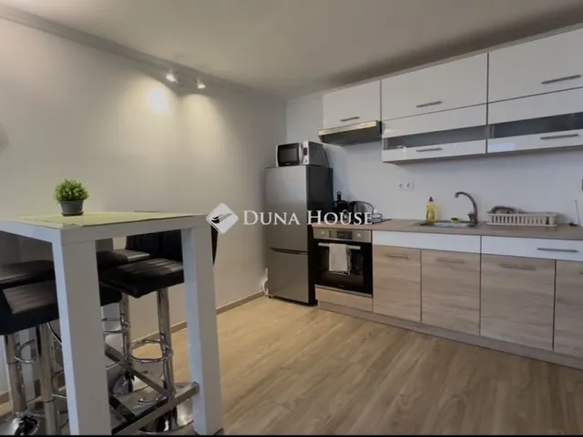 Eladó lakás Siófok 42 nm