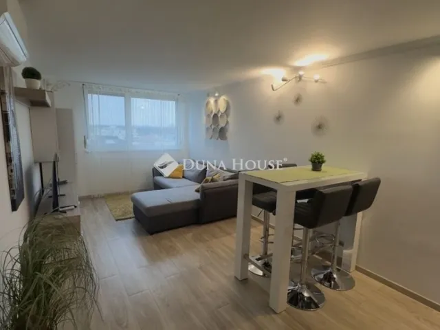 Eladó lakás Siófok 42 nm