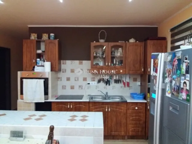 Eladó ház Balatonszabadi 174 nm