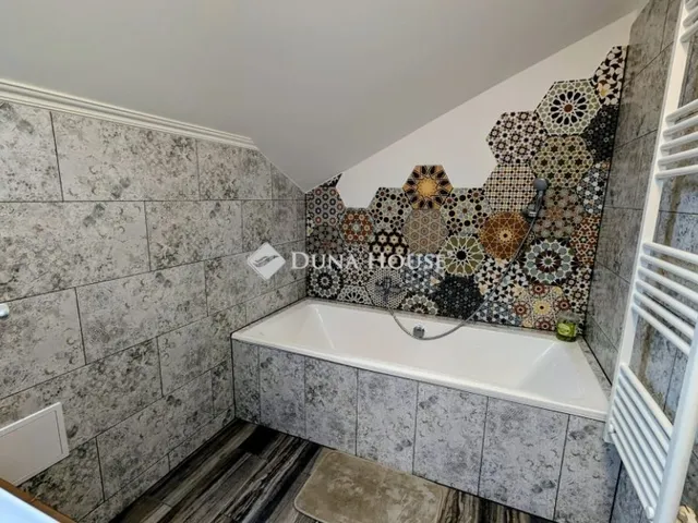 Eladó lakás Balatonszárszó 46 nm