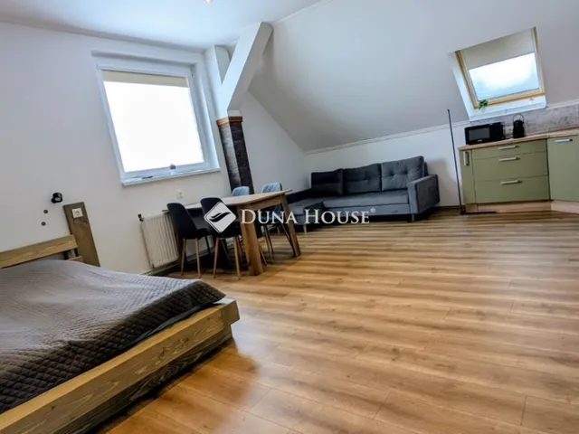 Eladó lakás Balatonszárszó 35 nm