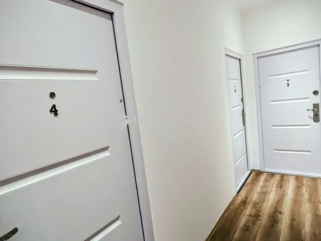 Eladó lakás Balatonszárszó 35 nm