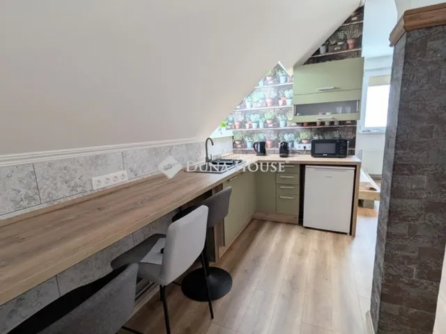 Eladó lakás Balatonszárszó 30 nm