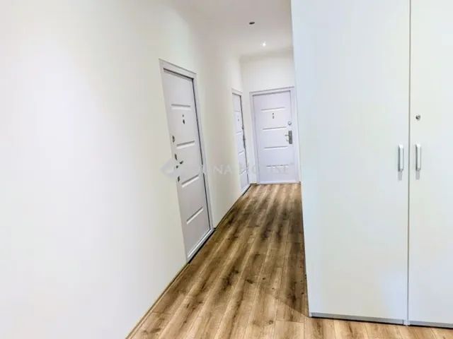 Eladó lakás Balatonszárszó 30 nm