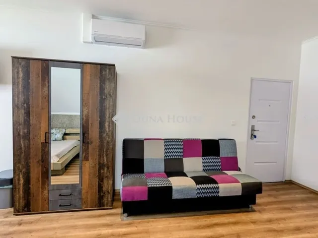 Eladó lakás Balatonszárszó 30 nm