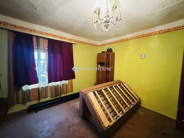 Eladó ház Szakály 100 nm