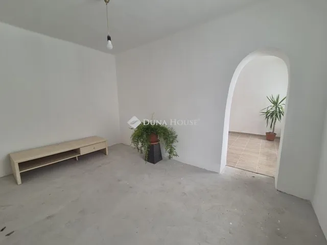 Eladó ház Iregszemcse 76 nm